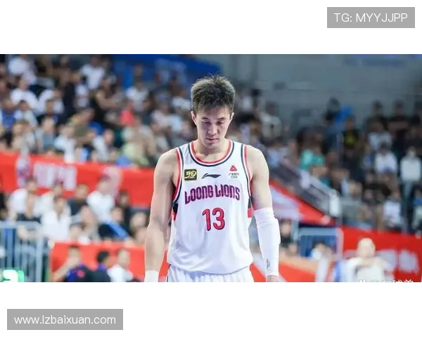 中国男篮力克菲律宾晋级亚洲杯四强,郭艾伦状态火热引领全场