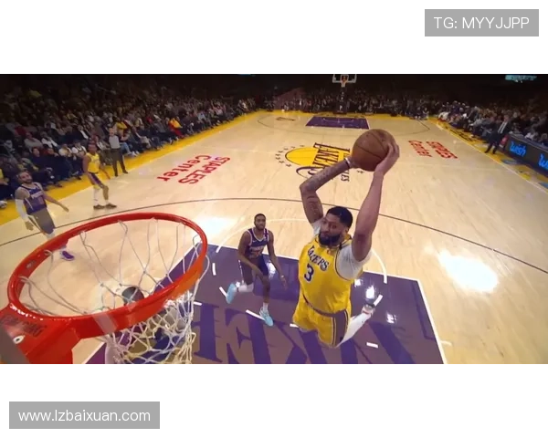 湖人新赛季备战加速核心状态与阵容调整动态成全联盟高度关注焦点