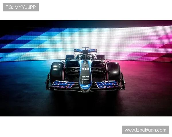 F1赛场风云再起新赛季车队实力格局突现变化引发车迷热议浪潮声