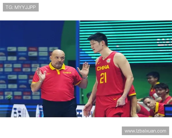 国家队连胜晋级决赛青年球员展现非凡实力震动赛场再次刷新纪录赢得满堂喝彩 国家队连胜晋级决赛青年球员展现非凡实力震动赛场再次刷新纪录赢得满堂喝彩